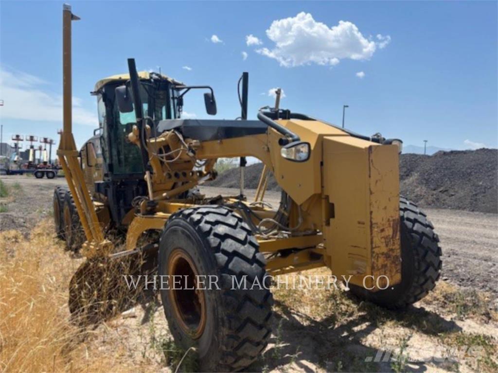 CAT 140M Niveladoras