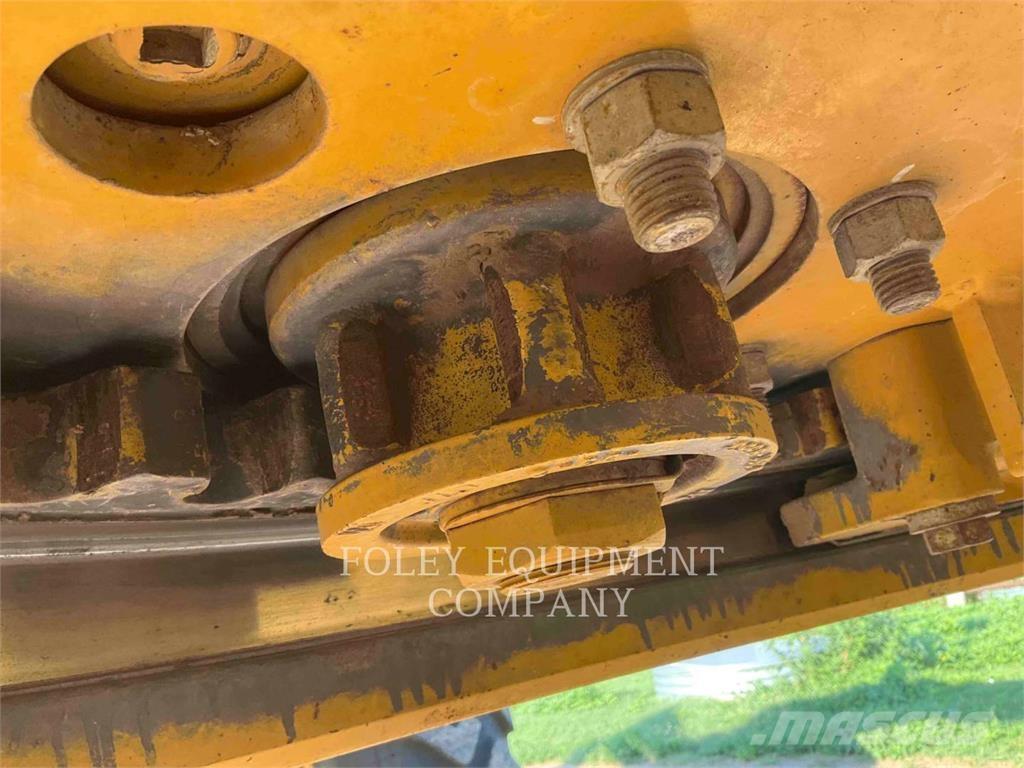 CAT 140M Niveladoras