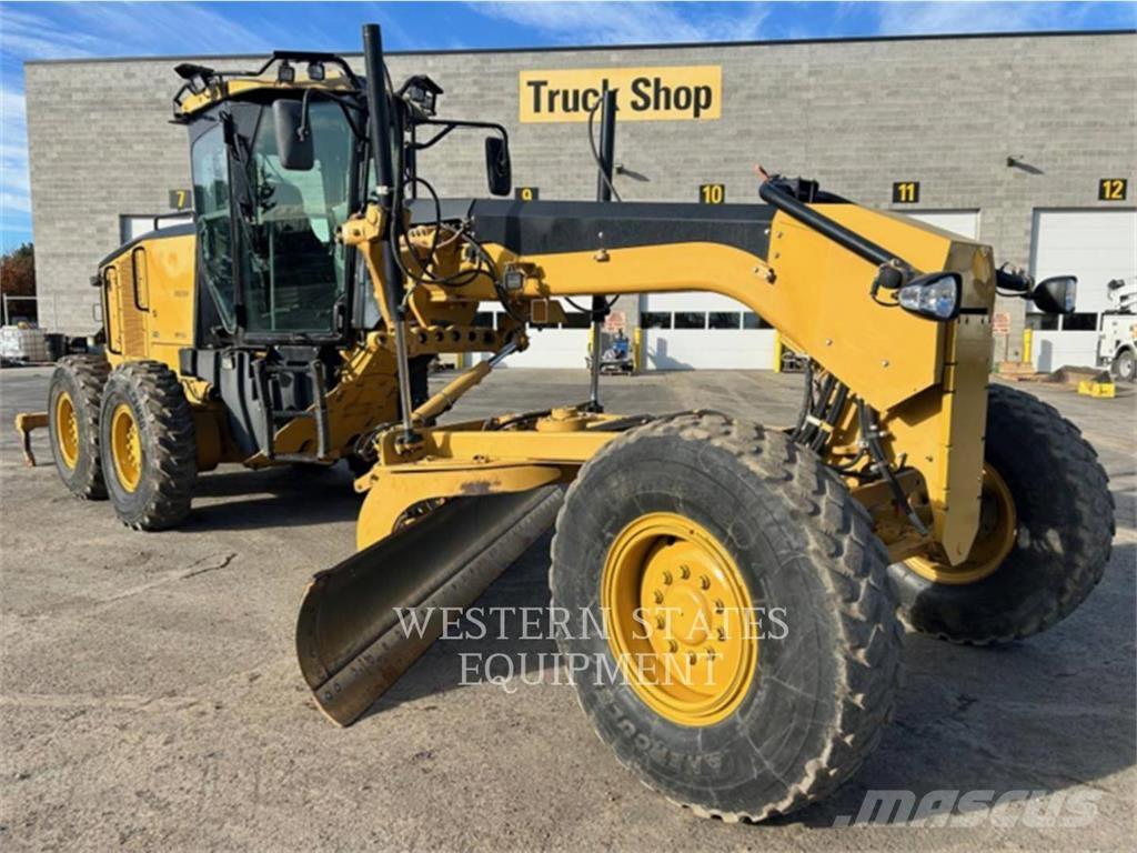 CAT 140M Niveladoras