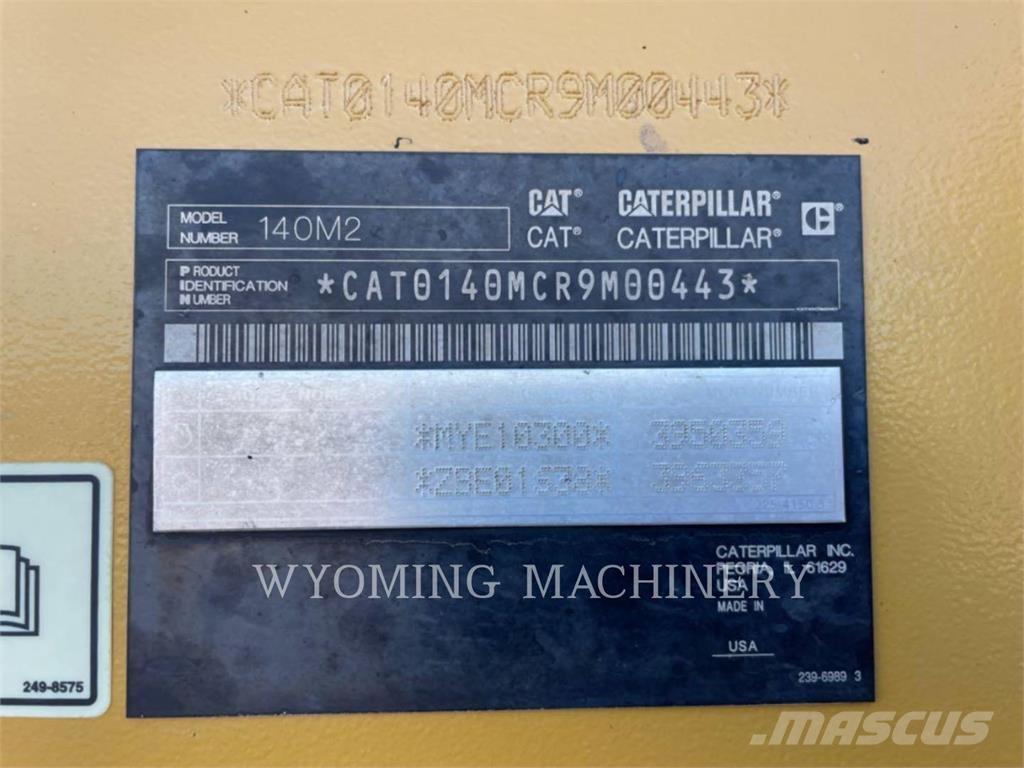 CAT 140M 2 Niveladoras