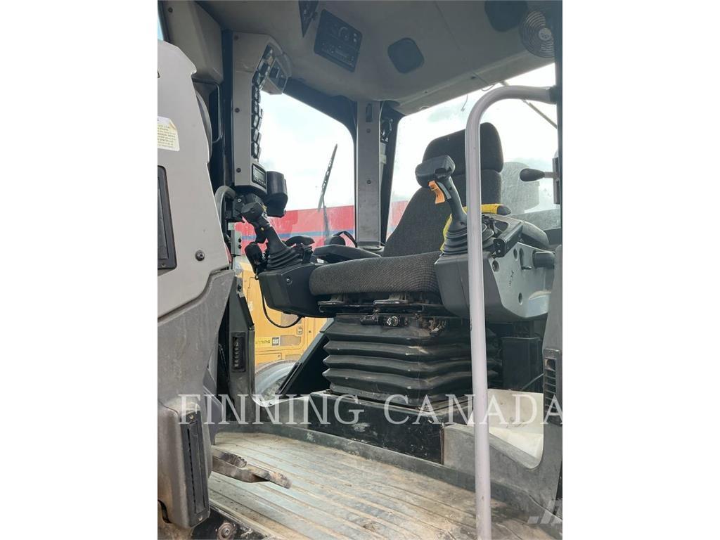 CAT 140M AWD Niveladoras