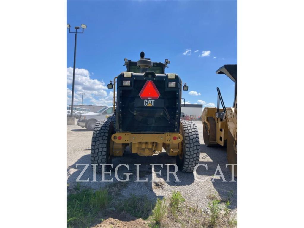 CAT 140M2AWD Niveladoras