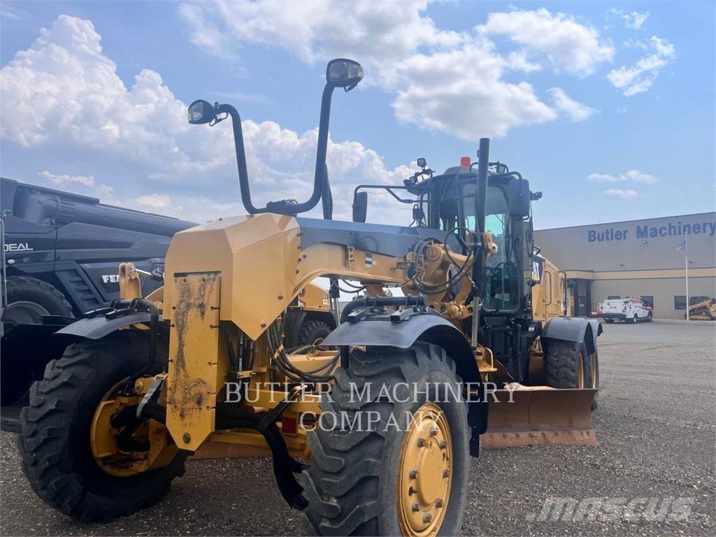 CAT 140M2AWD Niveladoras