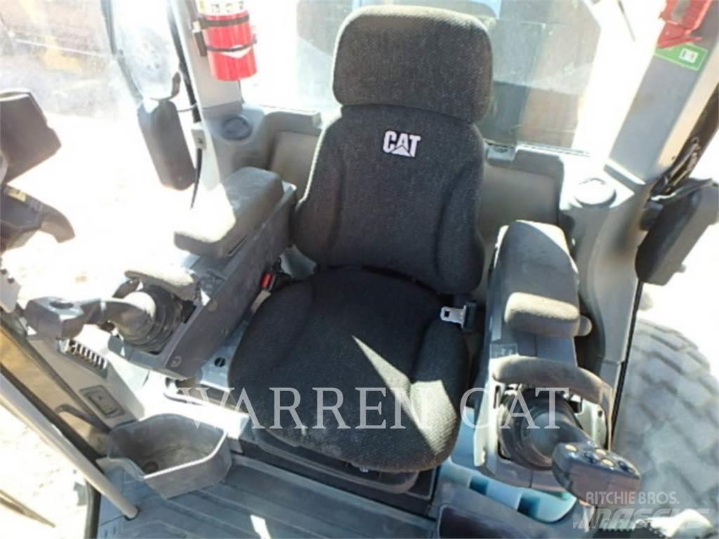 CAT 140M3 Niveladoras