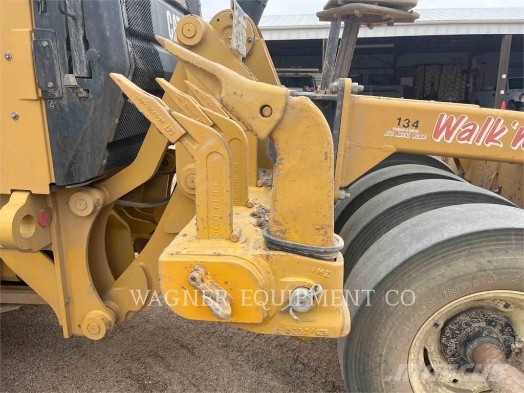 CAT 140M3 AWD Niveladoras