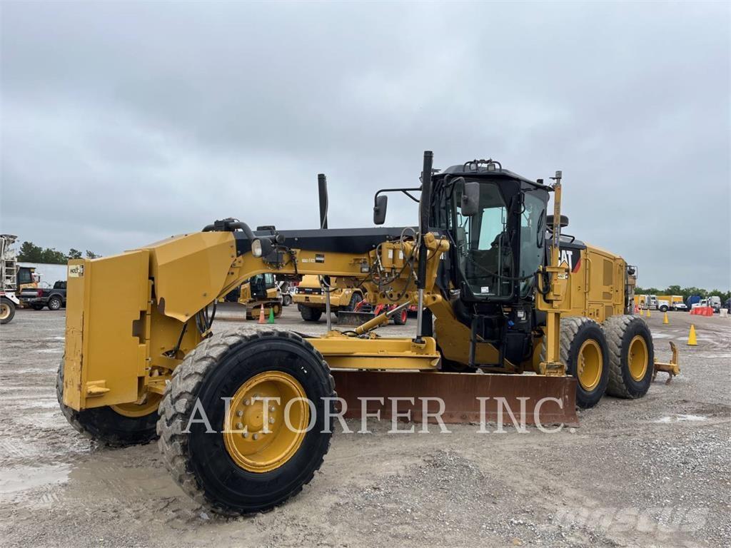 CAT 140M3 R Niveladoras