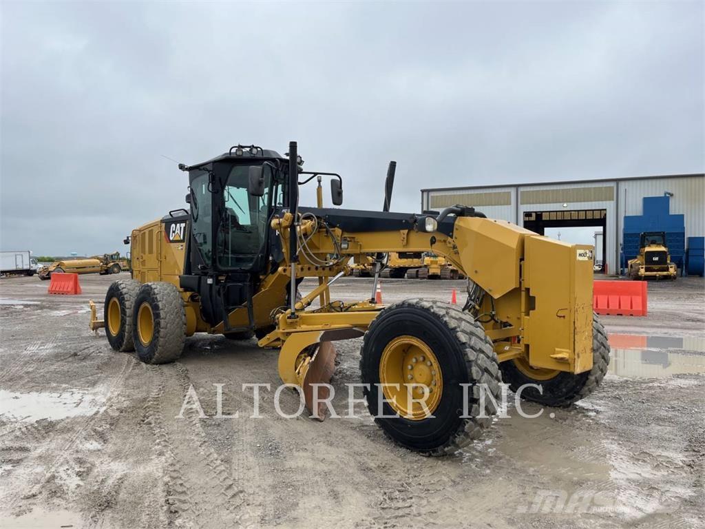 CAT 140M3 R Niveladoras