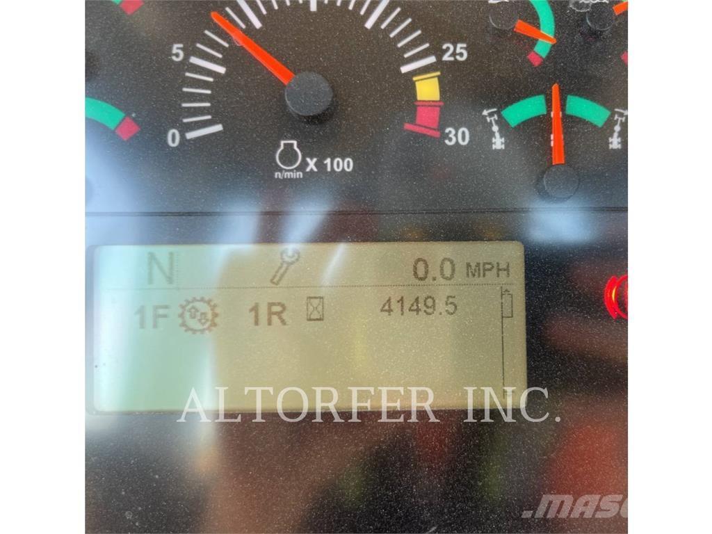 CAT 140M3 R Niveladoras