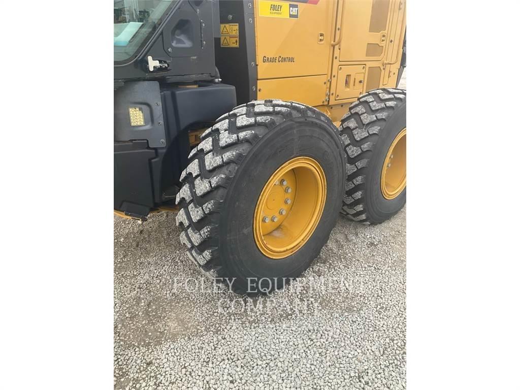 CAT 140M3AWX Niveladoras