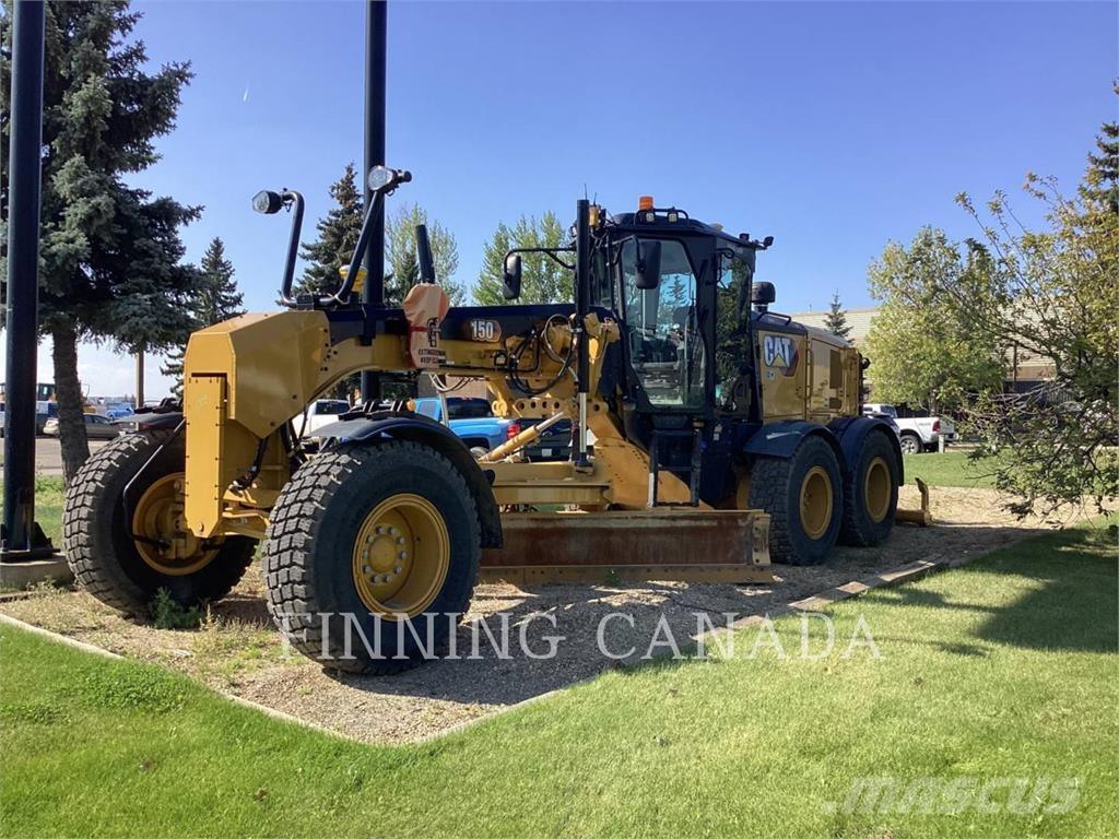 CAT 150-15 Niveladoras