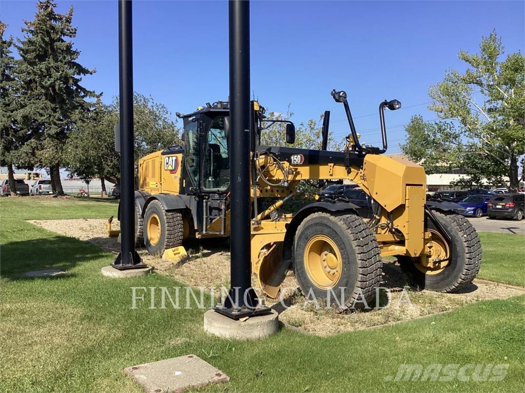 CAT 150-15 Niveladoras