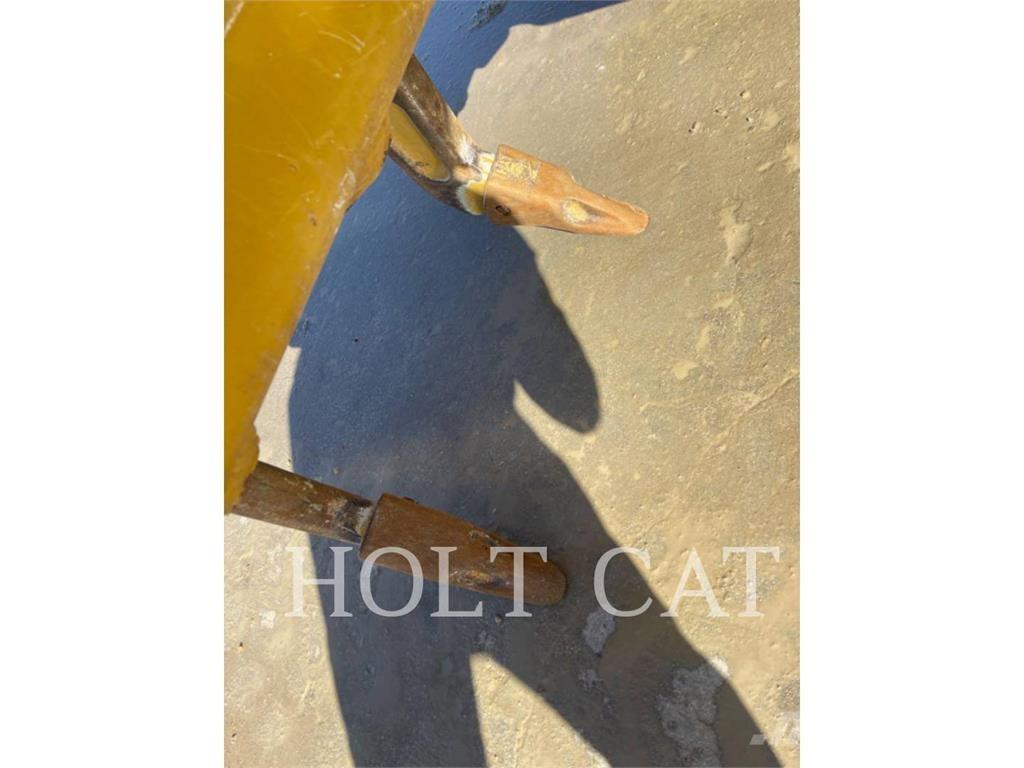 CAT 150 JOY3 Niveladoras