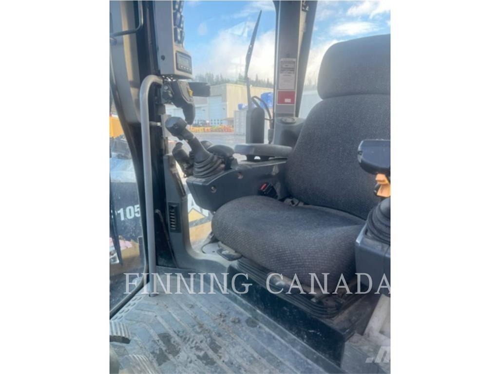 CAT 160M Niveladoras