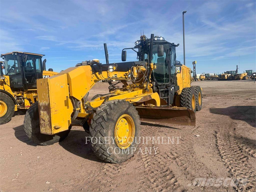 CAT 160M3AWI Niveladoras