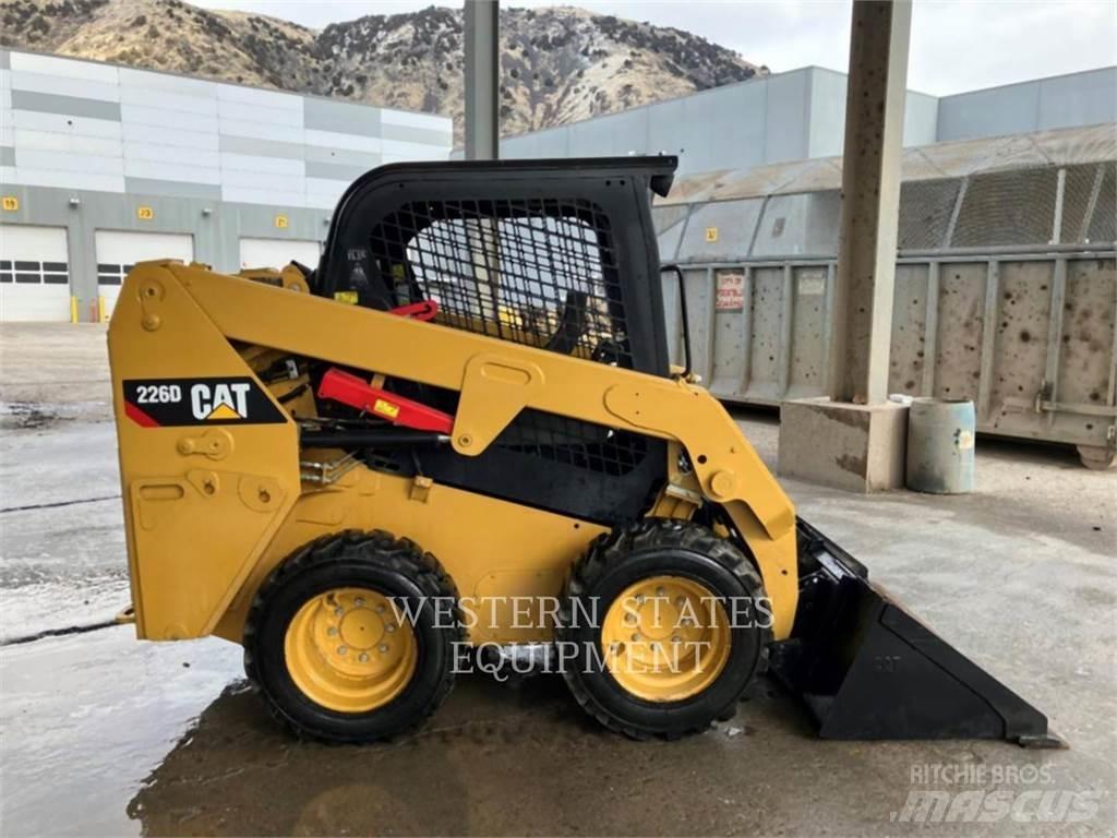 CAT 226D Minicargadoras