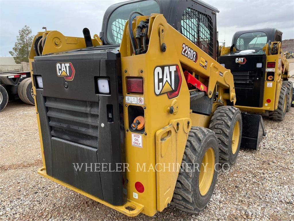 CAT 226D3 C3H2 Minicargadoras