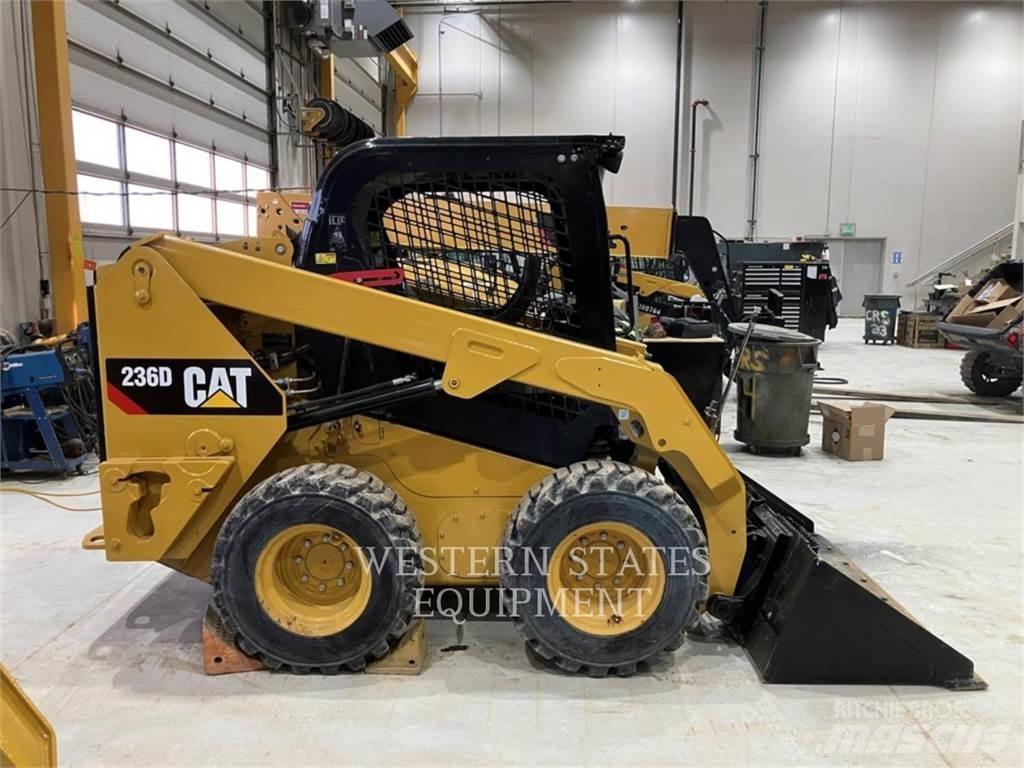 CAT 236D Minicargadoras