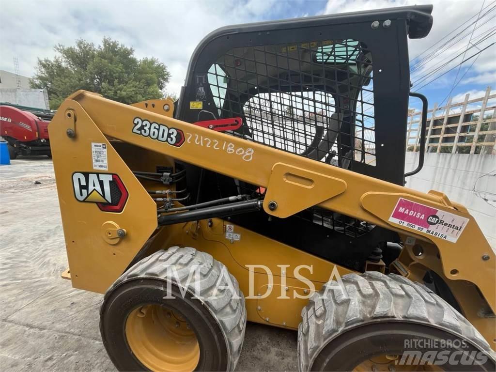 CAT 236D3LRC Minicargadoras