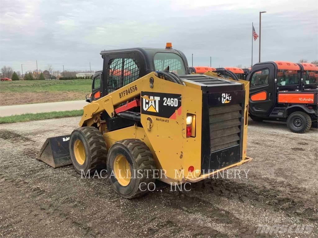 CAT 246D Minicargadoras