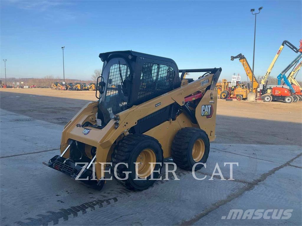 CAT 272D3 Minicargadoras