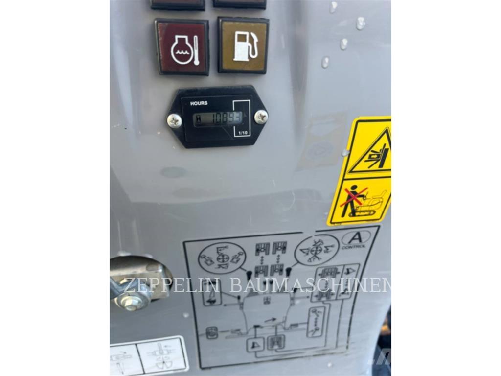 CAT 300.9D Excavadoras sobre orugas