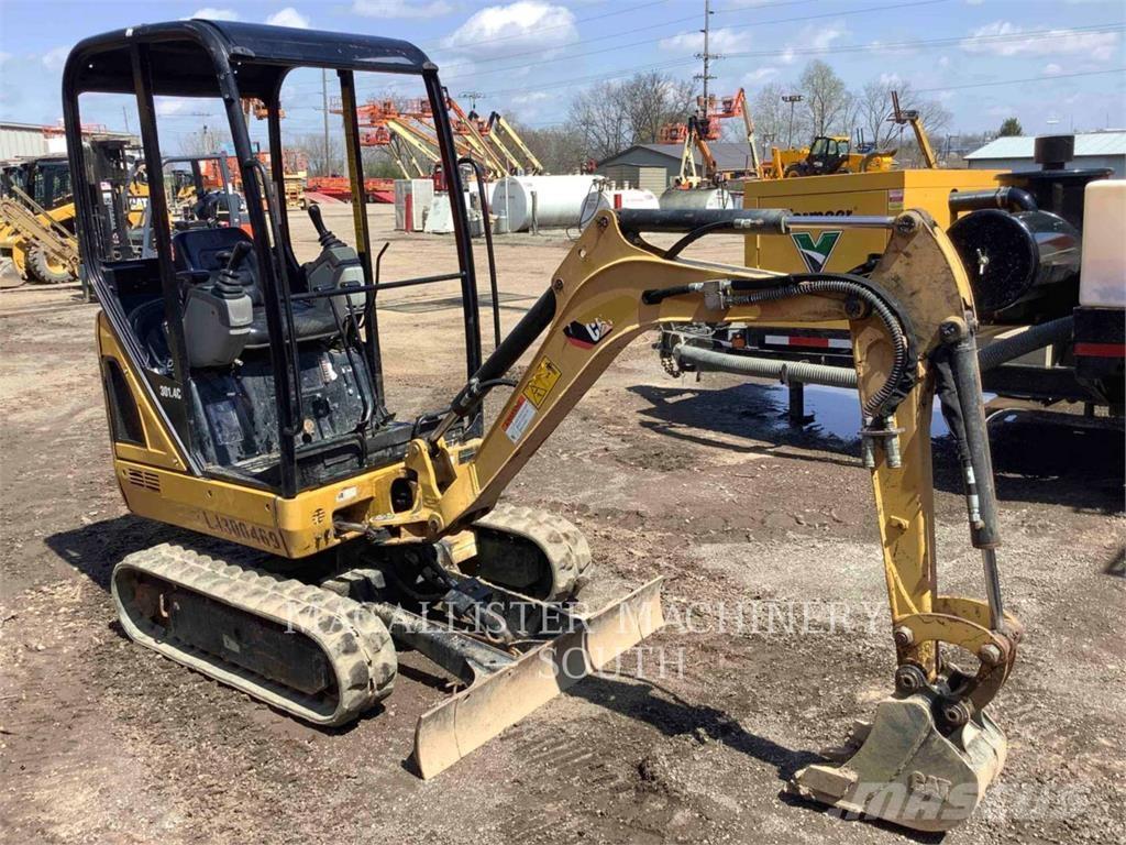 CAT 301.4C Excavadoras sobre orugas
