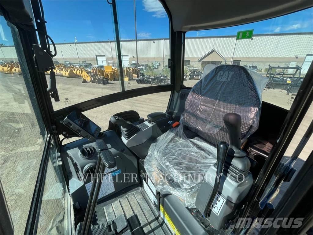 CAT 302.7 C3 Excavadoras sobre orugas