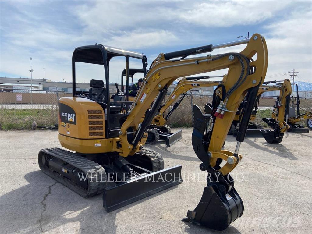 CAT 302.7DC1TH Excavadoras sobre orugas
