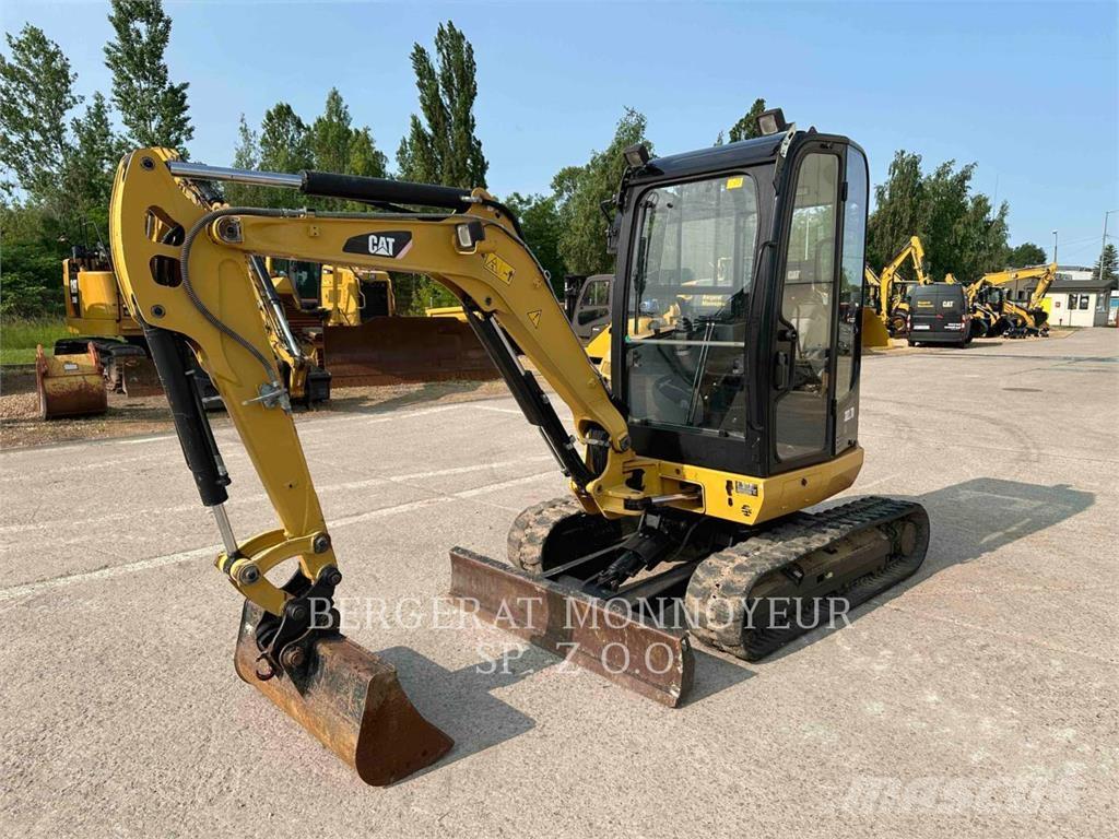 CAT 302.7DCR Excavadoras sobre orugas