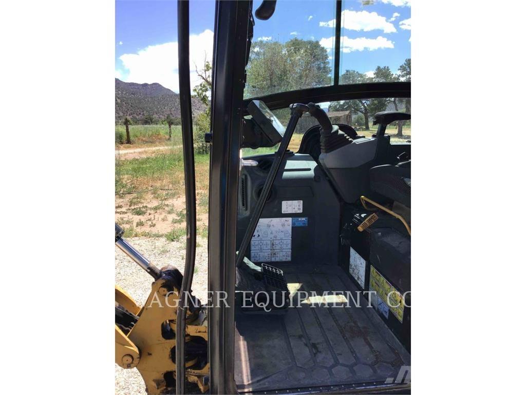 CAT 302 THB Excavadoras sobre orugas