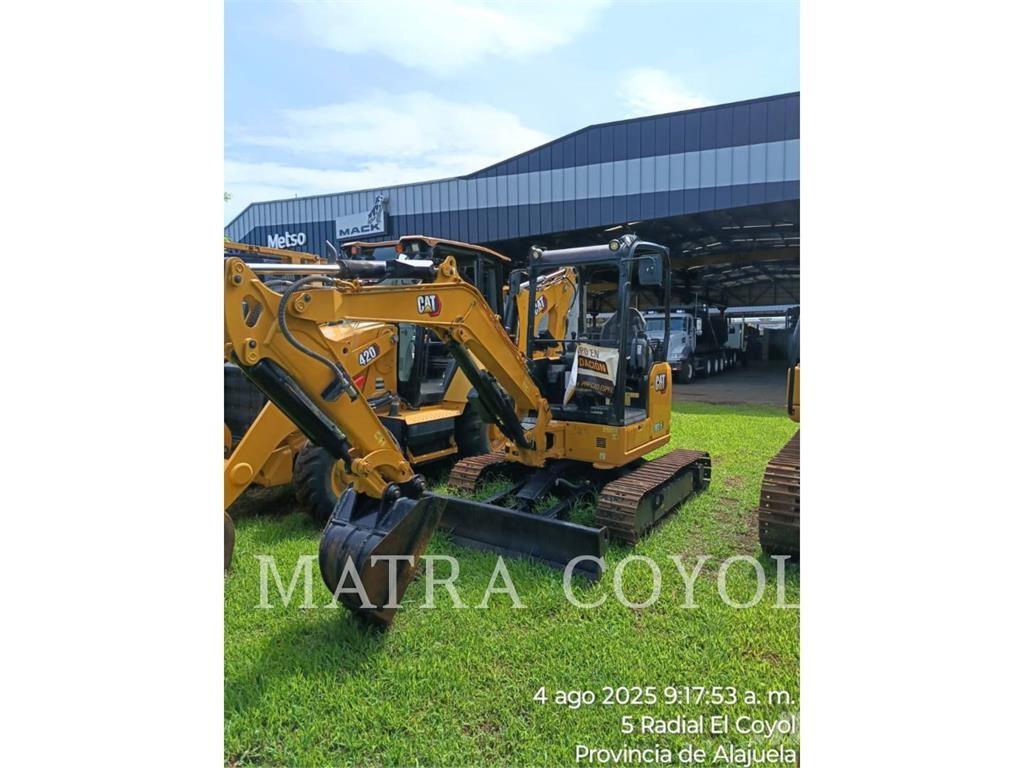 CAT 303 Excavadoras sobre orugas