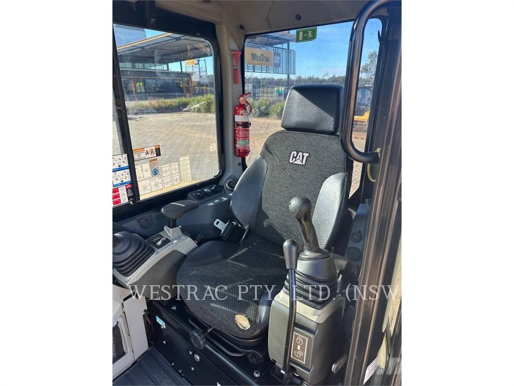 CAT 304E2CR Excavadoras sobre orugas