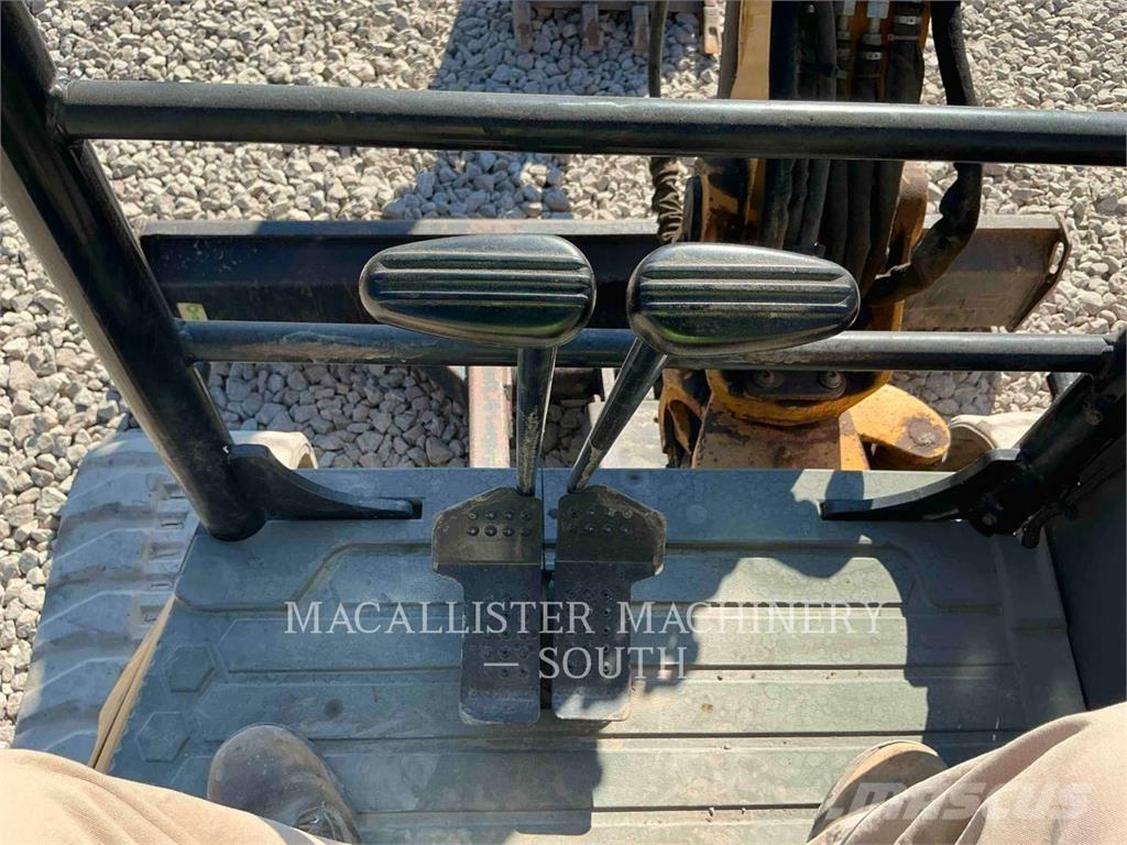 CAT 304E2CR Excavadoras sobre orugas