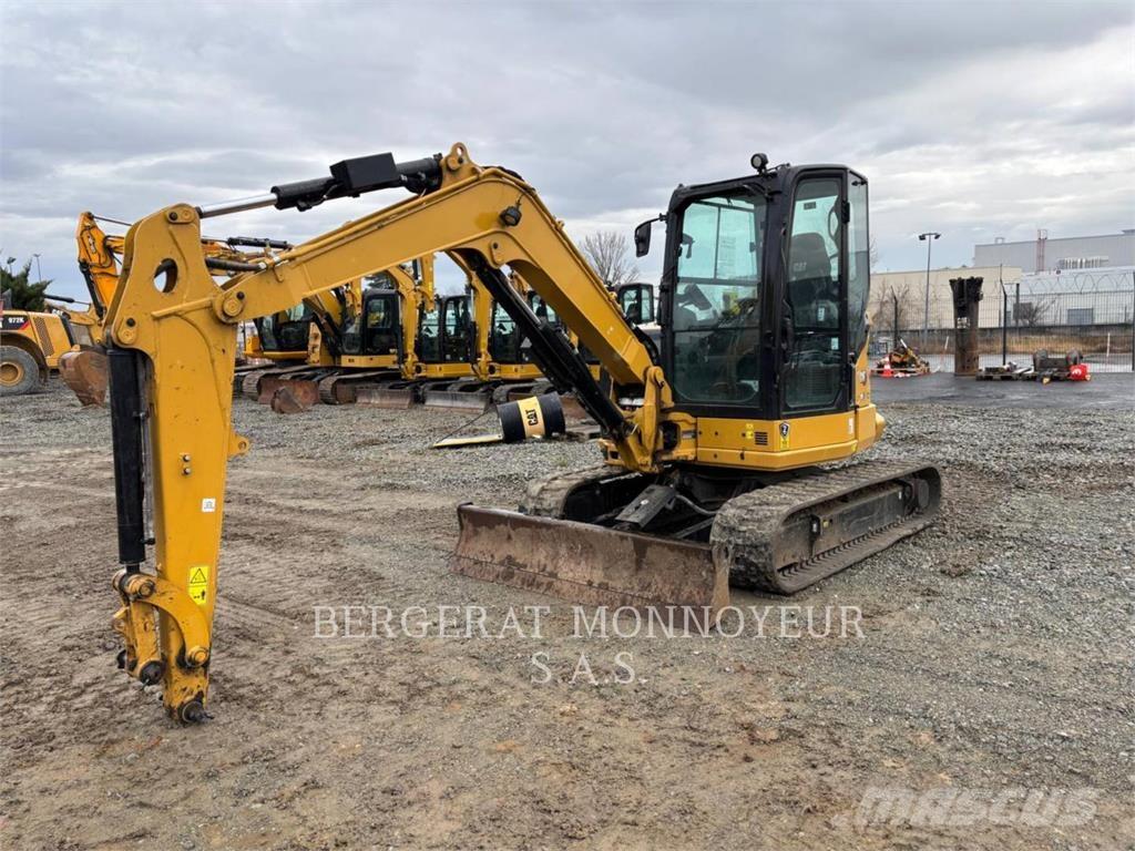 CAT 305 Excavadoras sobre orugas