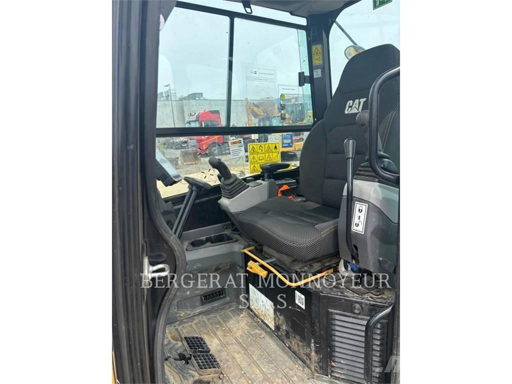 CAT 305 Excavadoras sobre orugas