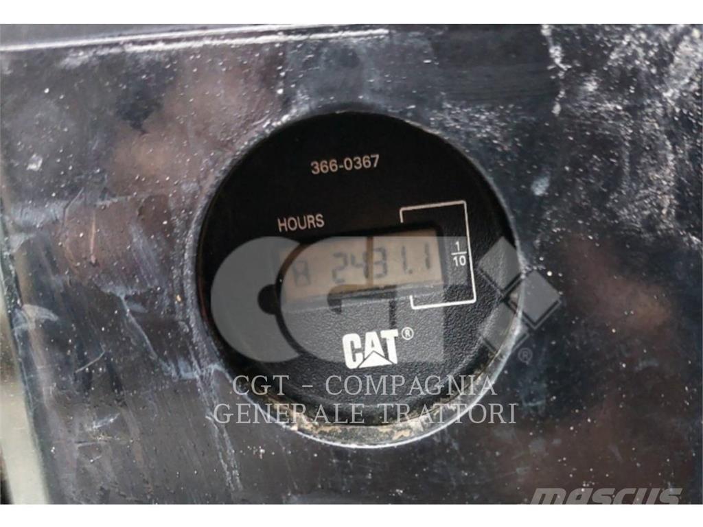 CAT 305.5 E2 Excavadoras sobre orugas