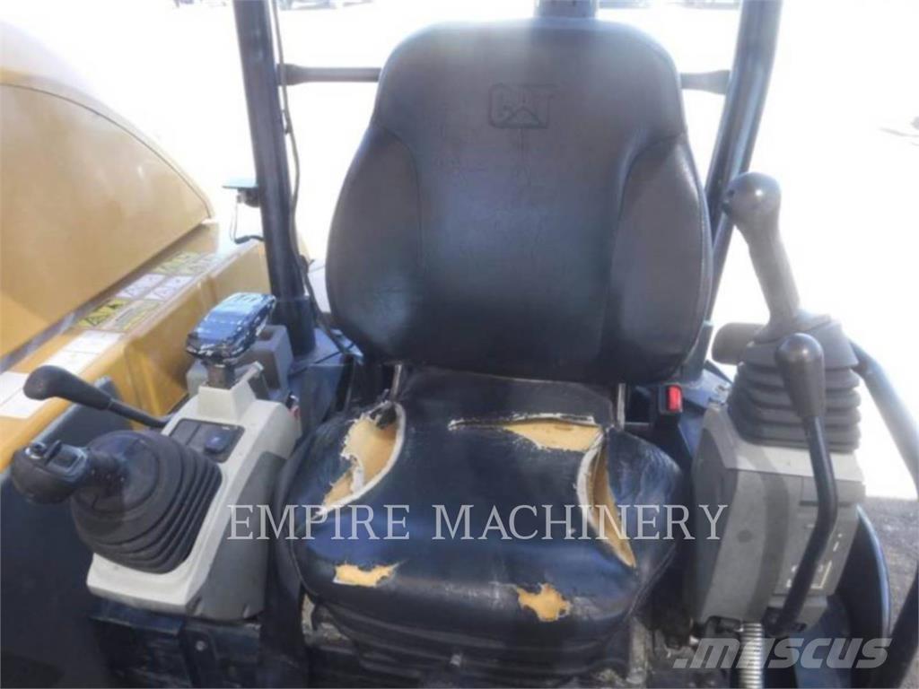 CAT 305.5E2 Excavadoras sobre orugas