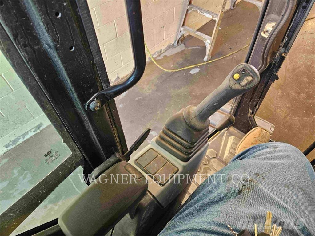 CAT 308 CR Excavadoras sobre orugas