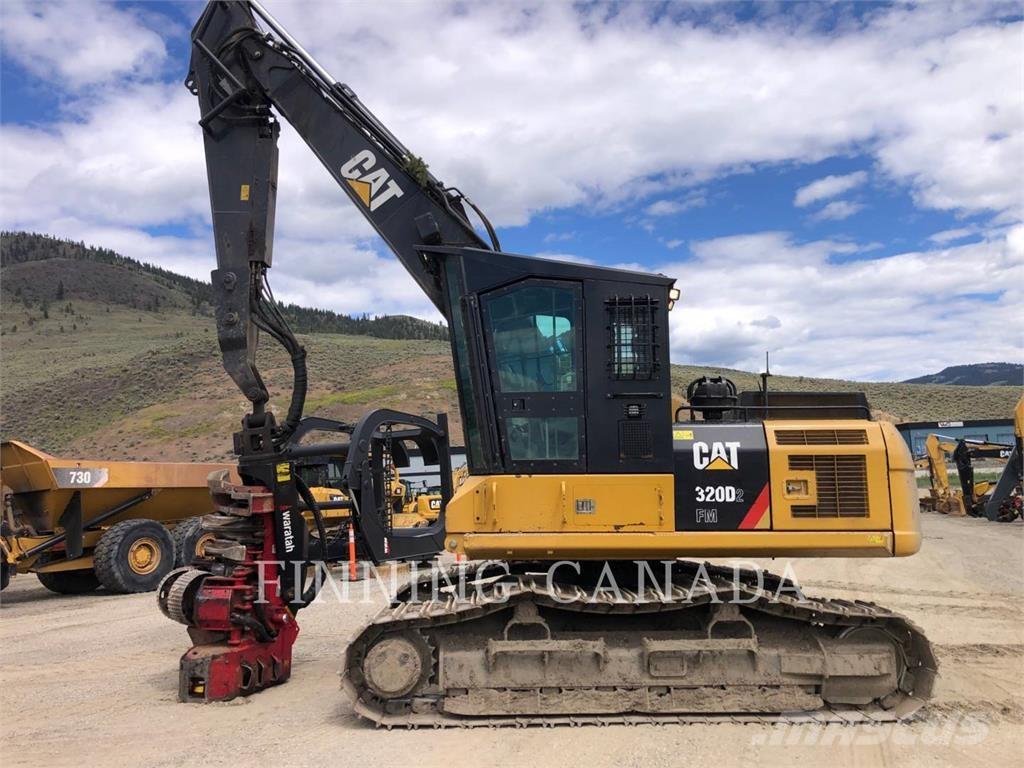 CAT 320D2 FM Excavadoras