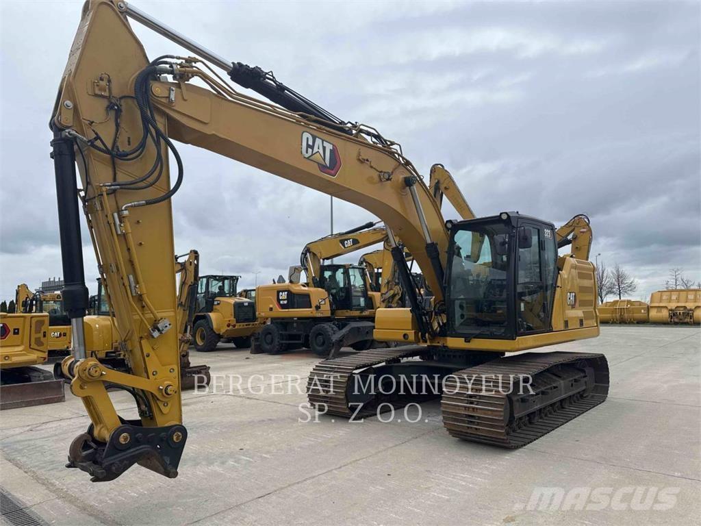 CAT 323 Excavadoras sobre orugas