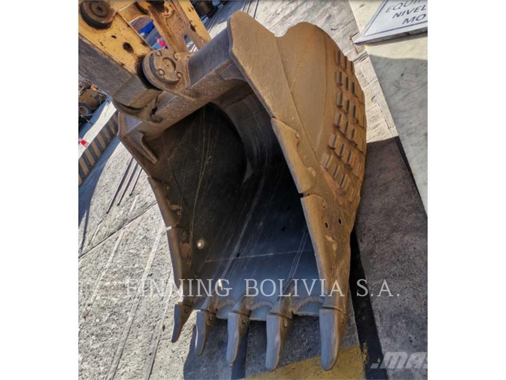 CAT 323-07 Excavadoras sobre orugas