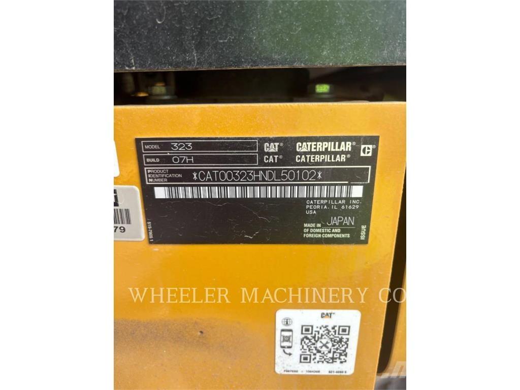 CAT 323 CF Excavadoras sobre orugas
