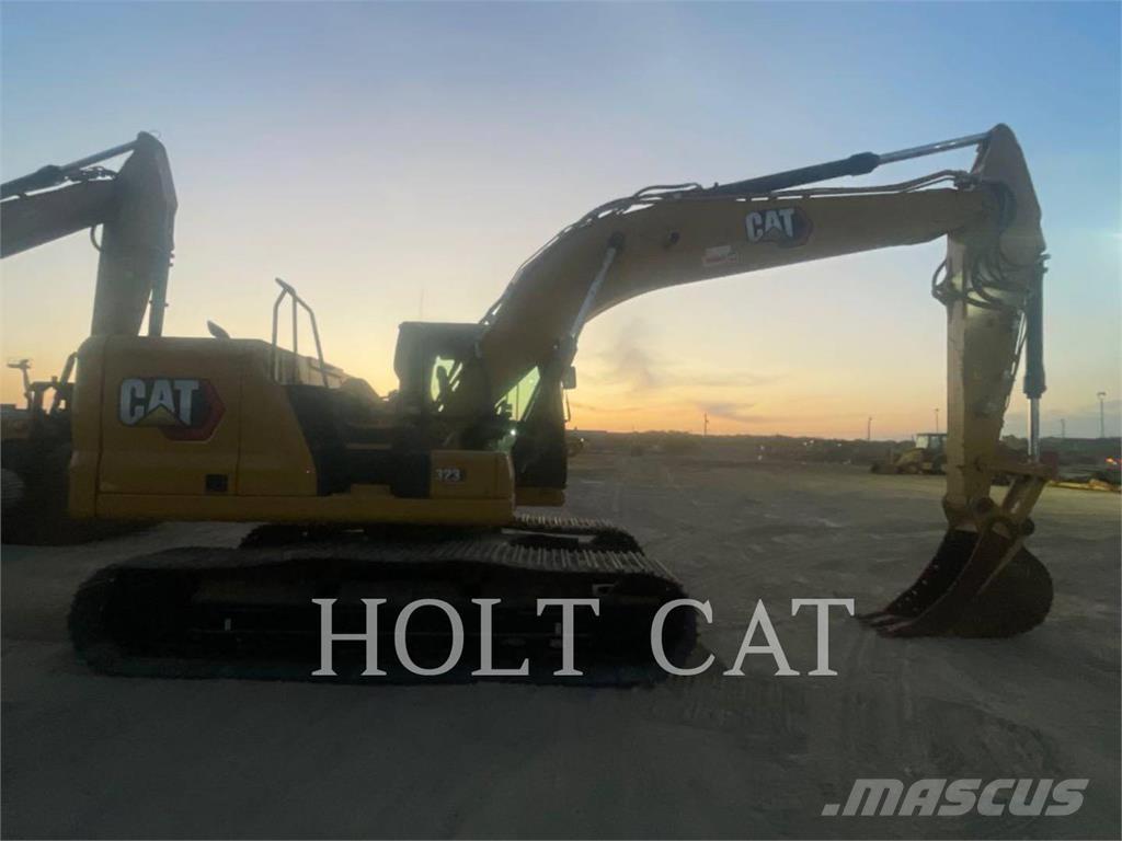 CAT 323 TC Excavadoras sobre orugas