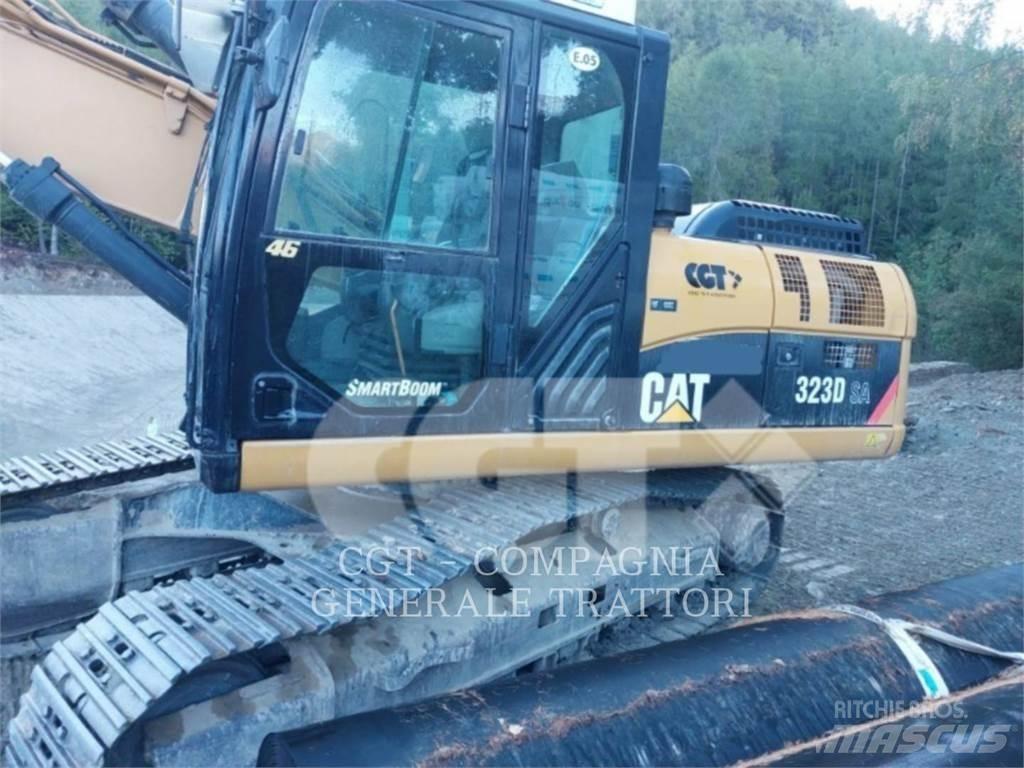 CAT 323DSA Excavadoras sobre orugas