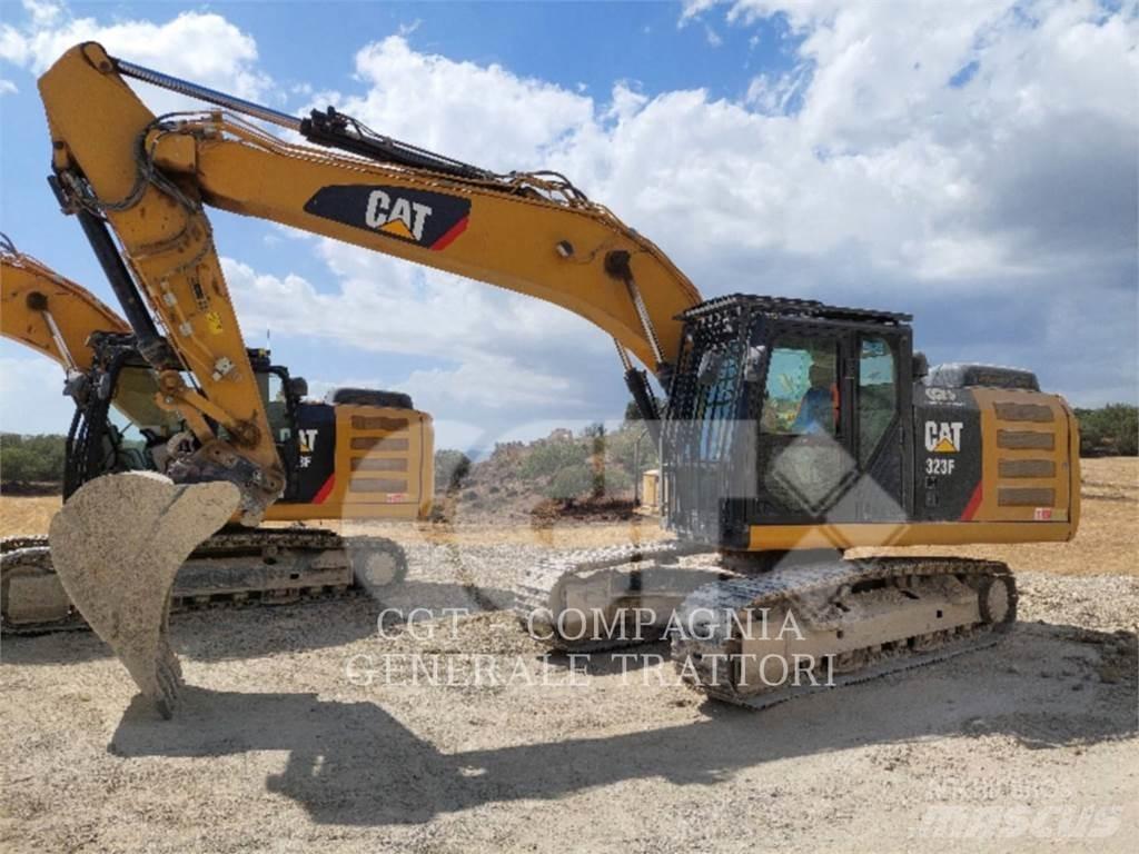 CAT 323F Excavadoras sobre orugas