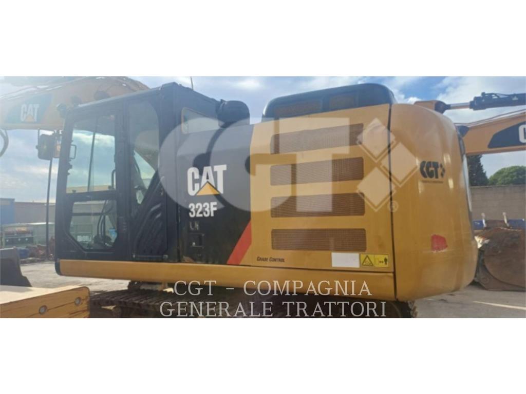 CAT 323F Excavadoras sobre orugas