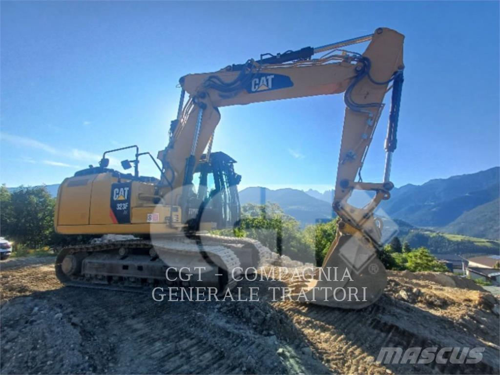 CAT 323F SA Excavadoras sobre orugas