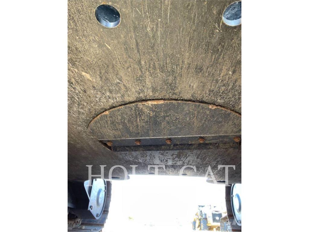 CAT 325 TC Buldozer sobre oruga