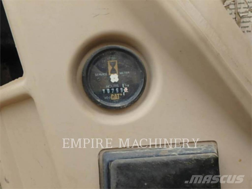 CAT 325L Excavadoras sobre orugas