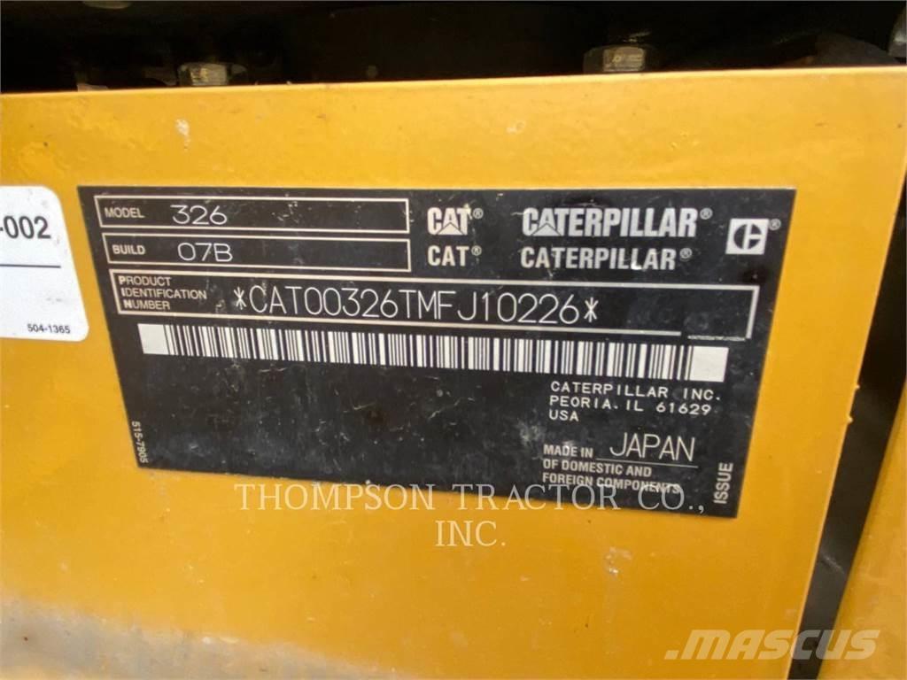 CAT 326 Excavadoras sobre orugas